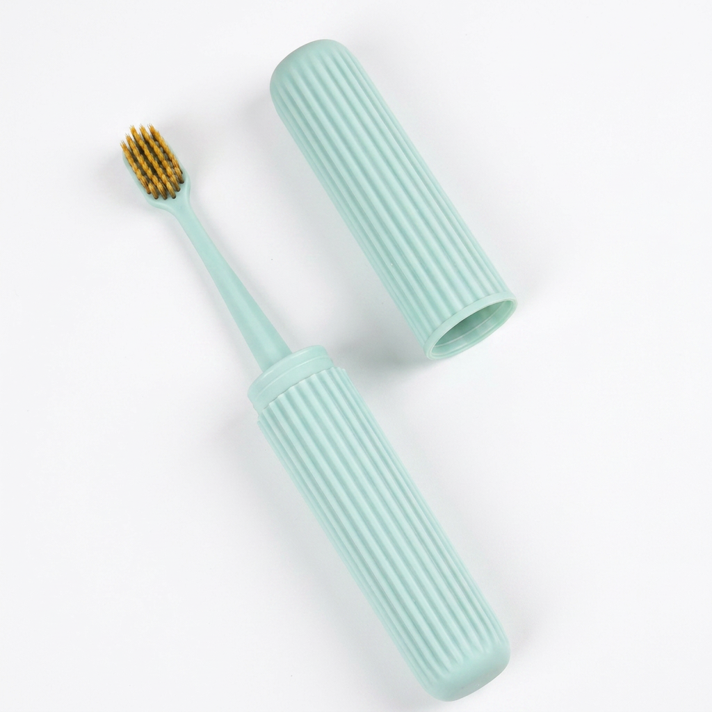 Cepillo Viajero con Estuche Pastel AYB-050 Práctico, Compacto y Portátil