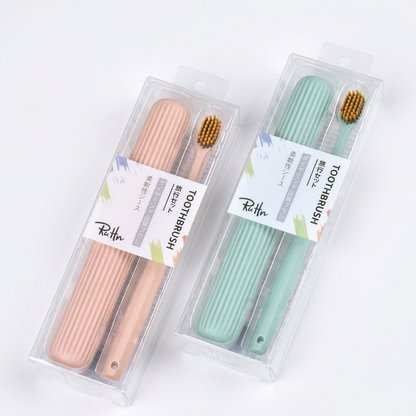 Cepillo Viajero con Estuche Pastel AYB-050 Práctico, Compacto y Portátil